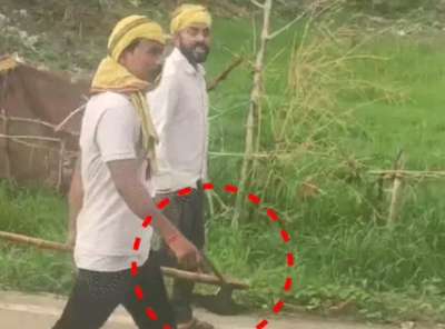 रोहतास: जमीनी विवाद में दो पक्षों के बीच जमकर मारपीट और गोलीबारी, कट्टा और फरसा लहराकर निकले दबंग
